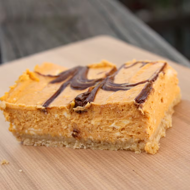 Nutella Swirled Pumpkin Cheesecake Bars
