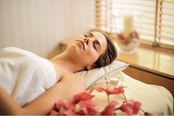 Spa + Snack Box 